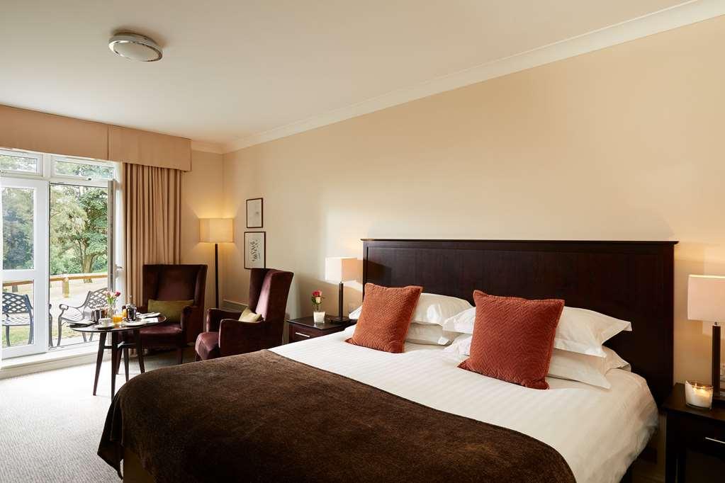 Macdonald Hill Valley Hotel, Spa & Golf Resort Whitchurch  Zimmer foto